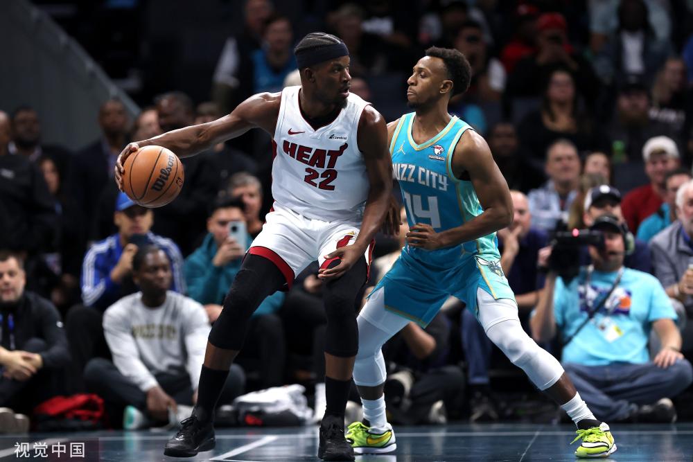 带有亲切感 带有亲切感